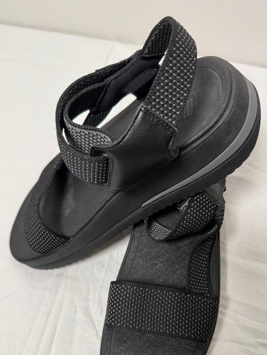 Fitflop Shoes - Fitflop Black Sandals Surff Two-Tone Webbing Platform Sz 9